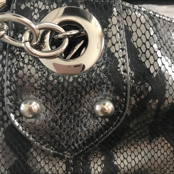 Cynthia Rowley Snake Print leather Bag - Picture 7 of 8